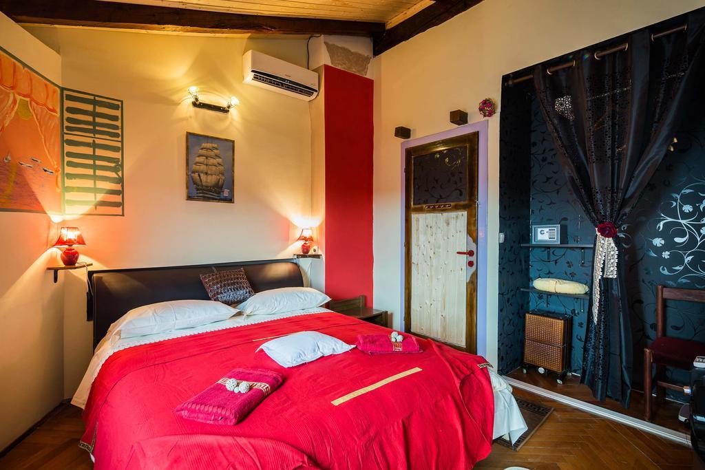 سبليت Guest House Roman Horizon الغرفة الصورة