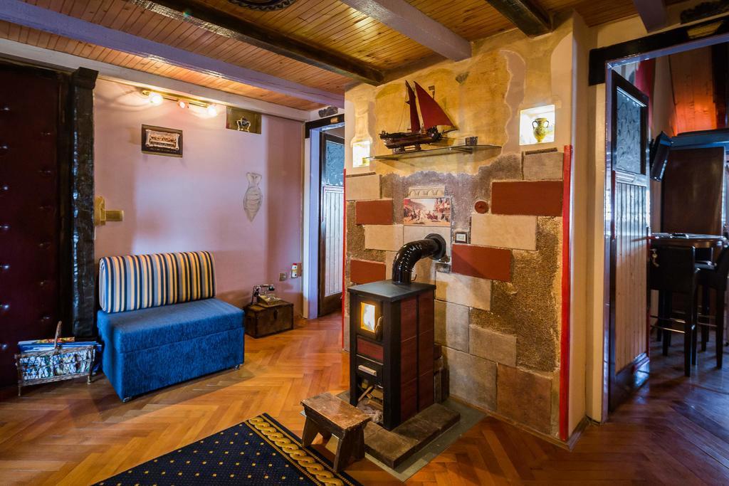 سبليت Guest House Roman Horizon الغرفة الصورة